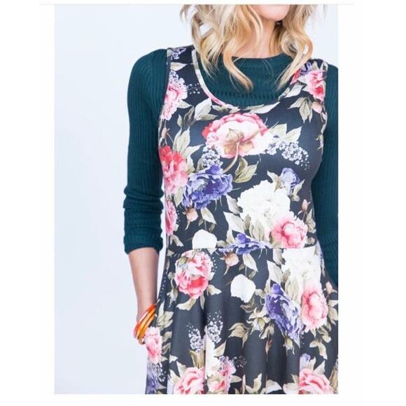 Agnes & Dora Floral Angelou Dress Size M - Picture 1 of 6